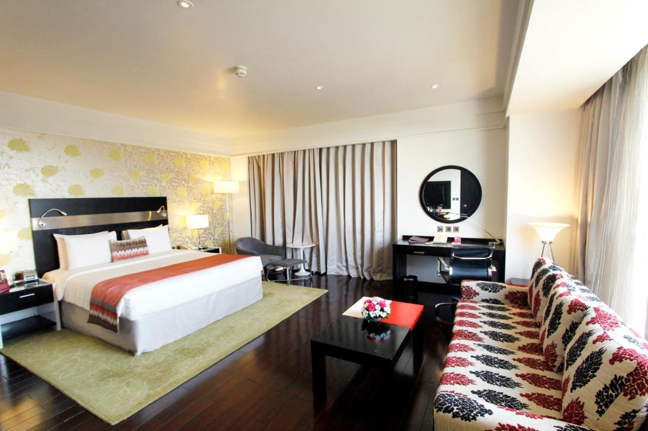 Crowne Plaza Pune City Centre By Ihg מראה חיצוני תמונה